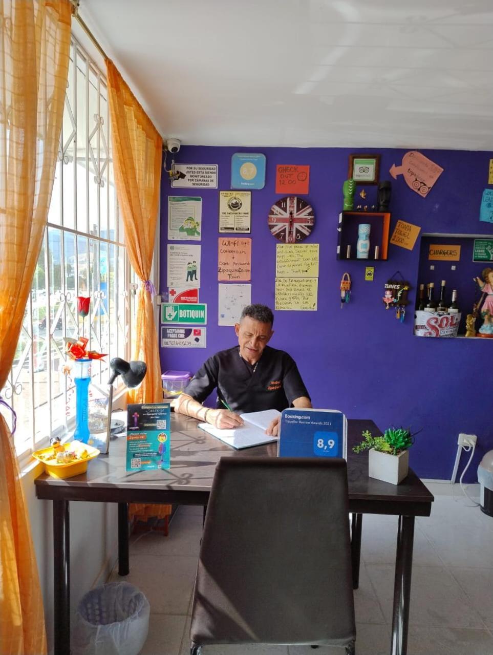 Zipa Hostel Zipaquira Ngoại thất bức ảnh